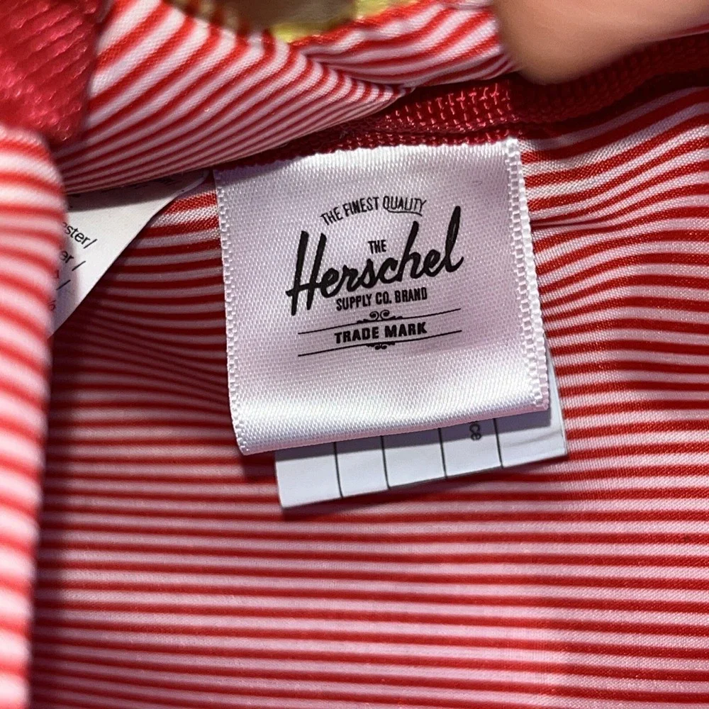 The Herschel Nova X-Small‎ Backpack Yellow Leisure Urban Style Retro Chic